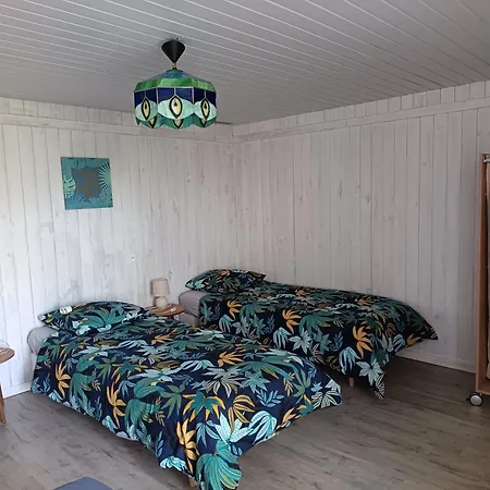Vakantiehuis De La Tuilerie Des Garandons Saint-Menoux
